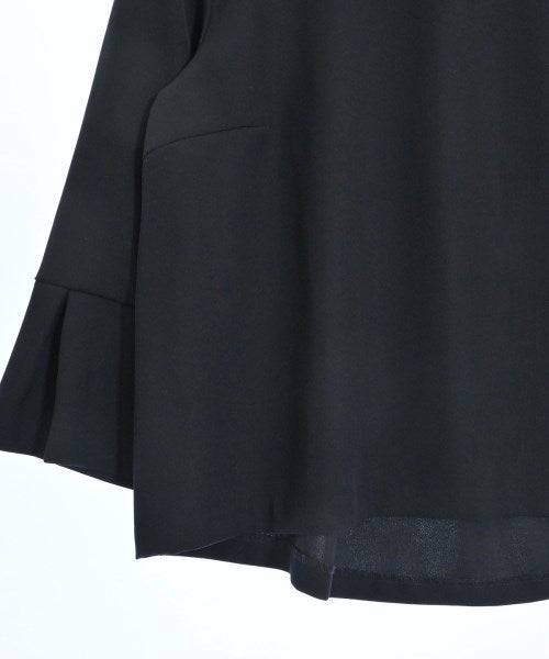UNTITLED เสื้อสตรี