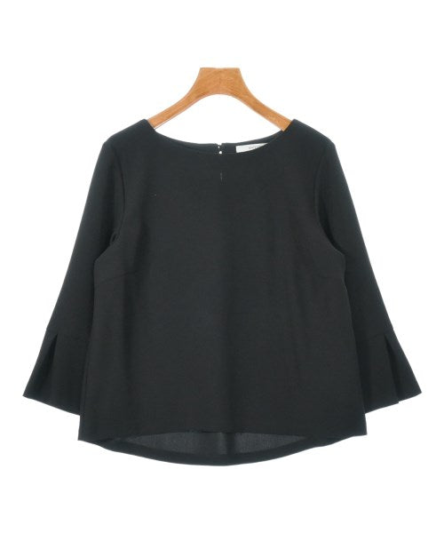 UNTITLED เสื้อสตรี