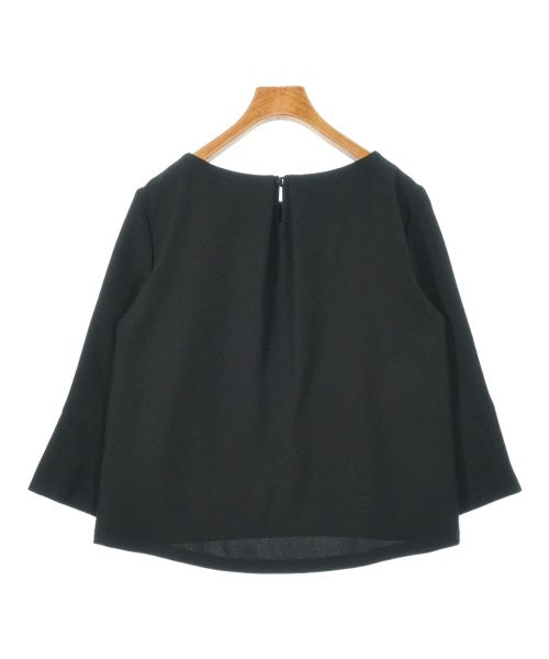 UNTITLED เสื้อสตรี