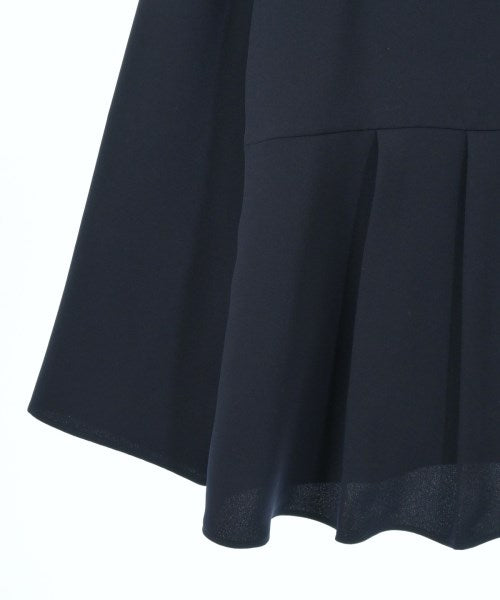 UNTITLED เสื้อสตรี