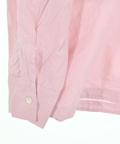 UNTITLED เสื้อลำลอง