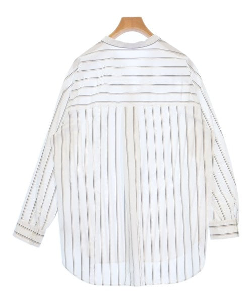 UNTITLED เสื้อสตรี