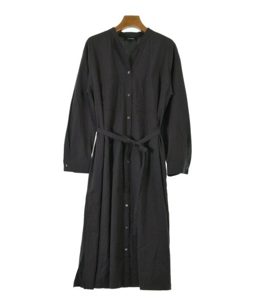 UNTITLED ชุดเดรส