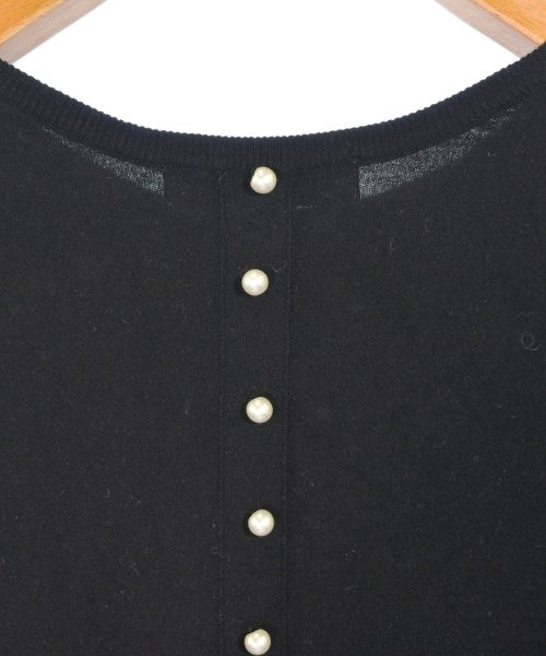 UNTITLED เสื้อกันหนาว