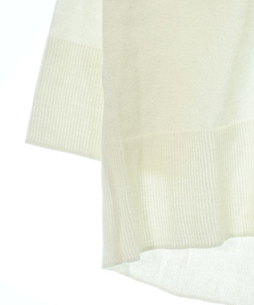 UNTITLED เสื้อกันหนาว