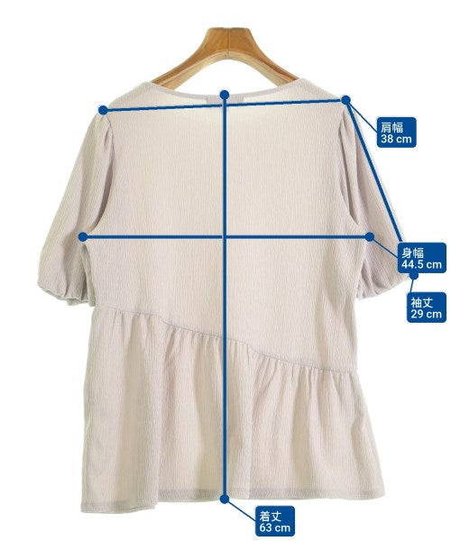UNTITLED เสื้อสตรี