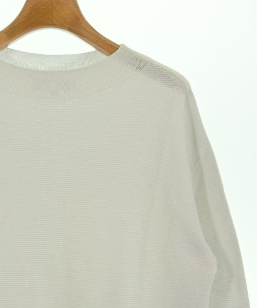 UNTITLED เสื้อกันหนาว