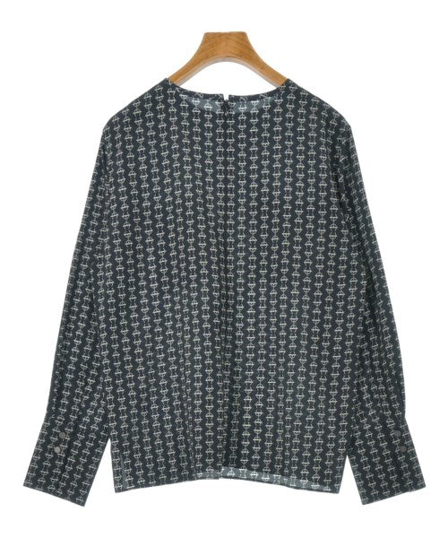 UNTITLED เสื้อสตรี