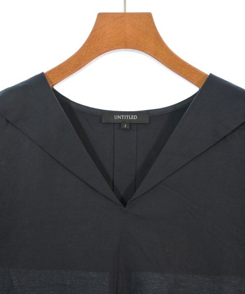UNTITLED เสื้อสตรี