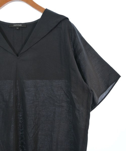 UNTITLED เสื้อสตรี
