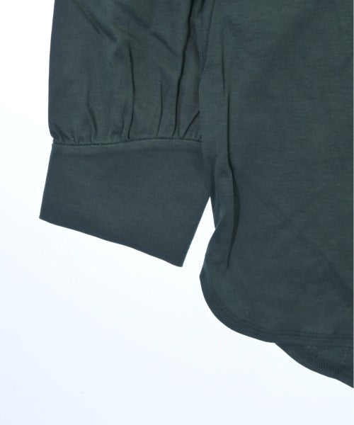 UNTITLED เสื้อยืด/เสื้อท็อปส์