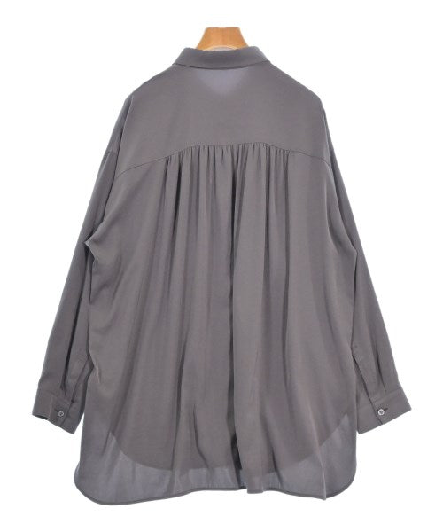 UNTITLED เสื้อลำลอง