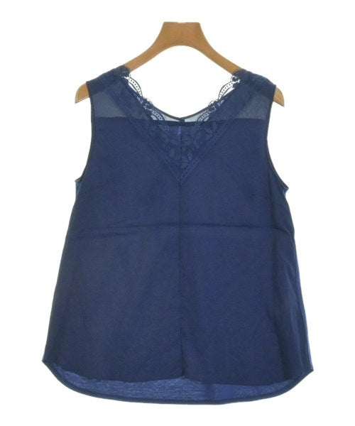 UNTITLED เสื้อสตรี