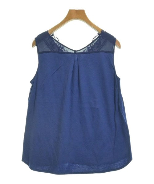UNTITLED เสื้อสตรี