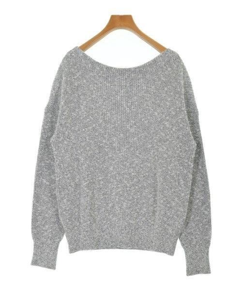 UNTITLED เสื้อกันหนาว