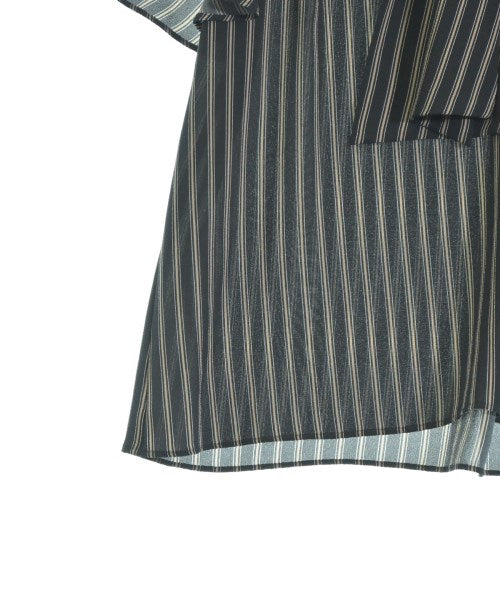 UNTITLED เสื้อสตรี