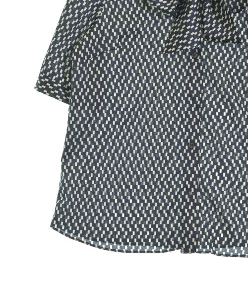 UNTITLED เสื้อสตรี