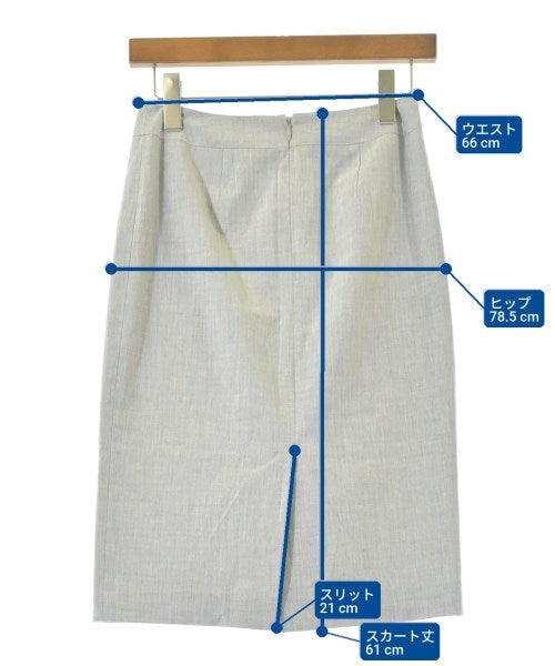 UNTITLED กระโปรงยาวถึงเข่า