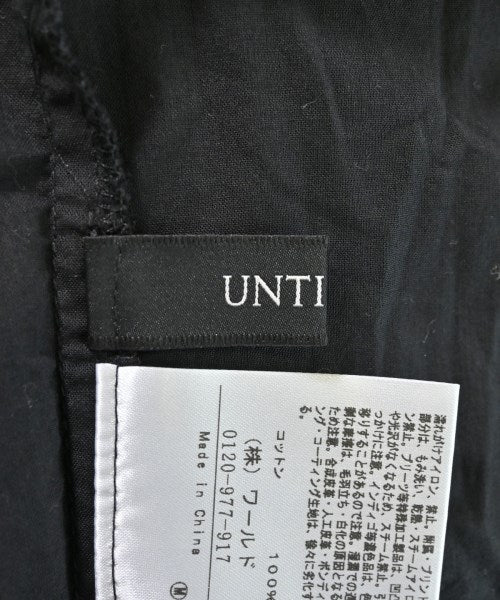 UNTITLED เสื้อสตรี