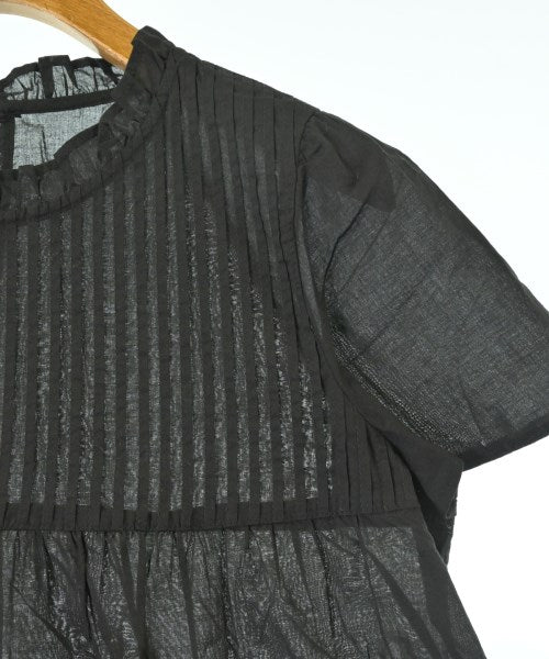 UNTITLED เสื้อสตรี
