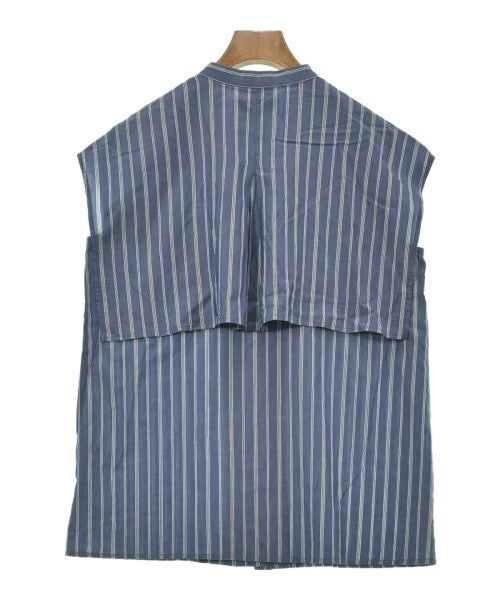 UNTITLED เสื้อลำลอง