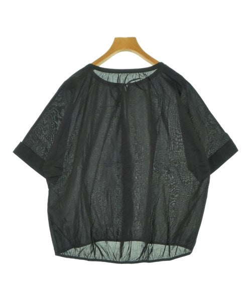 UNTITLED เสื้อสตรี