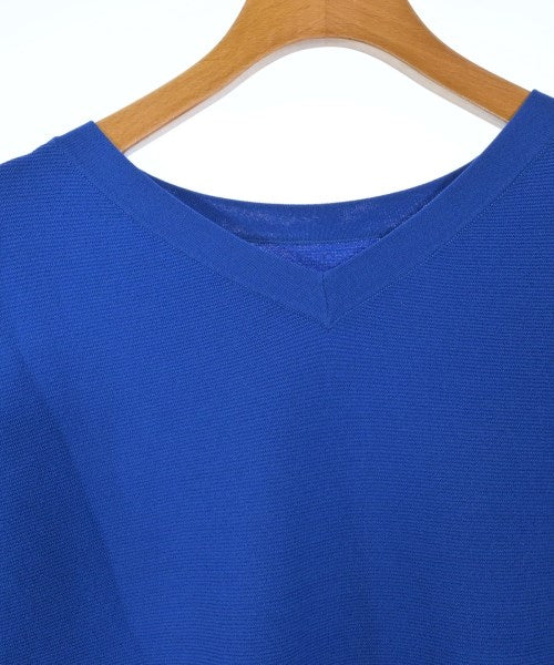 UNTITLED เสื้อกันหนาว