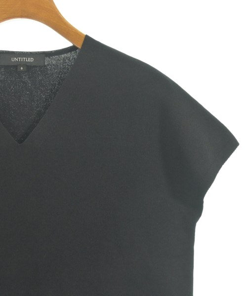 UNTITLED เสื้อกันหนาว