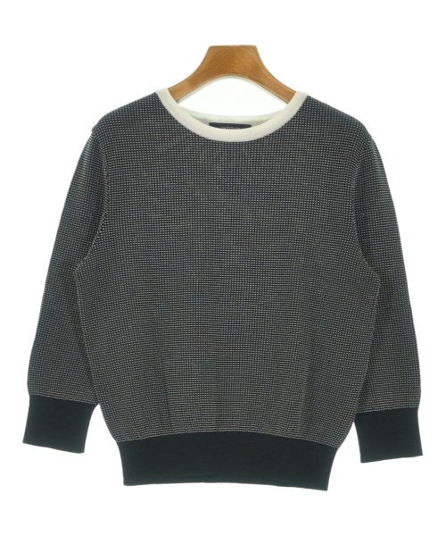 UNTITLED เสื้อกันหนาว