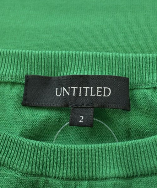 UNTITLED เสื้อแขนกุด