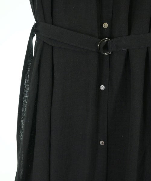 UNTITLED ชุดเดรส