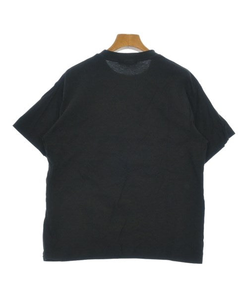 UNTITLED เสื้อยืด/เสื้อท็อปส์