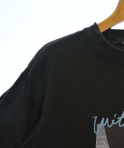 UNTITLED เสื้อยืด/เสื้อท็อปส์