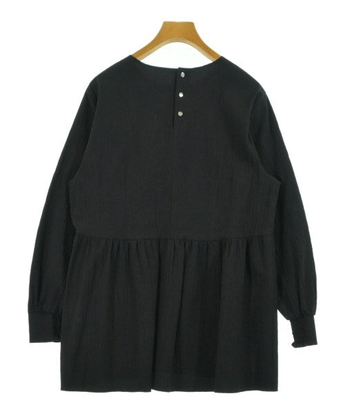 UNTITLED เสื้อสตรี