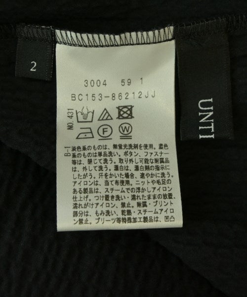 UNTITLED เสื้อสตรี