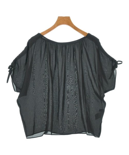UNTITLED เสื้อสตรี