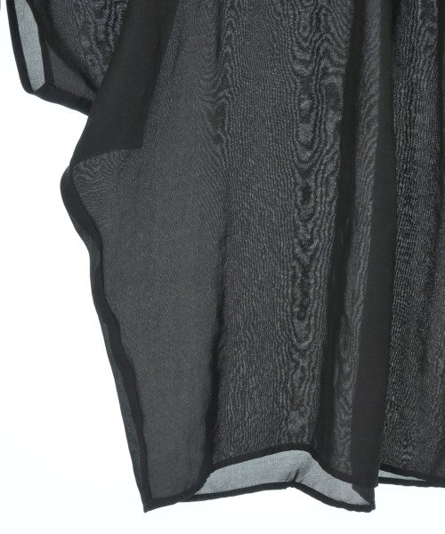 UNTITLED เสื้อสตรี