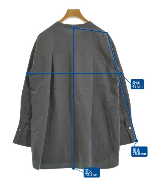 UNTITLED เสื้อลำลอง