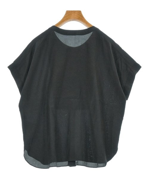 UNTITLED เสื้อสตรี