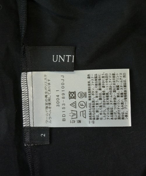 UNTITLED เสื้อสตรี