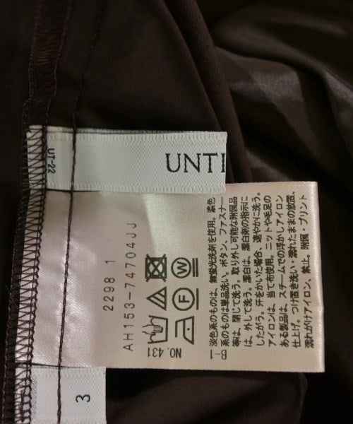 UNTITLED กระโปรงยาวถึงเข่า