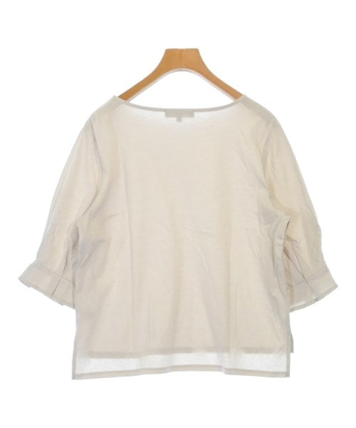 UNTITLED เสื้อยืด/เสื้อท็อปส์