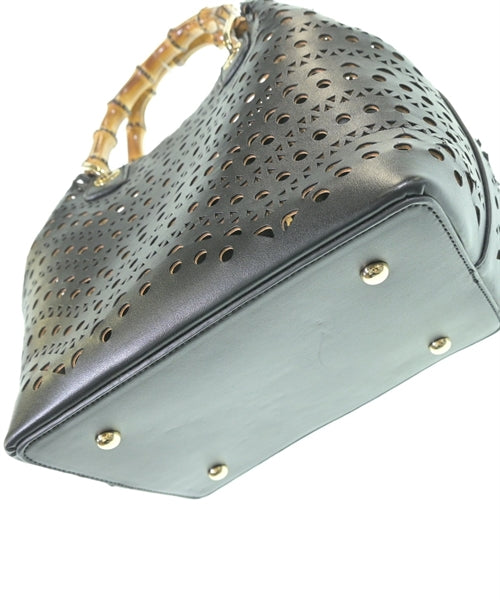 UNTITLED กระเป๋าถือขนาดใหญ่