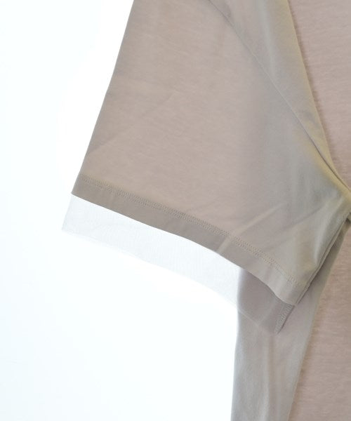 UNTITLED เสื้อยืด/เสื้อท็อปส์