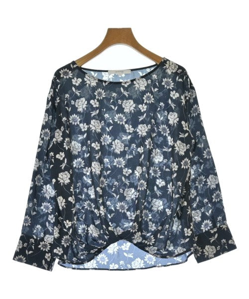 UNTITLED เสื้อสตรี