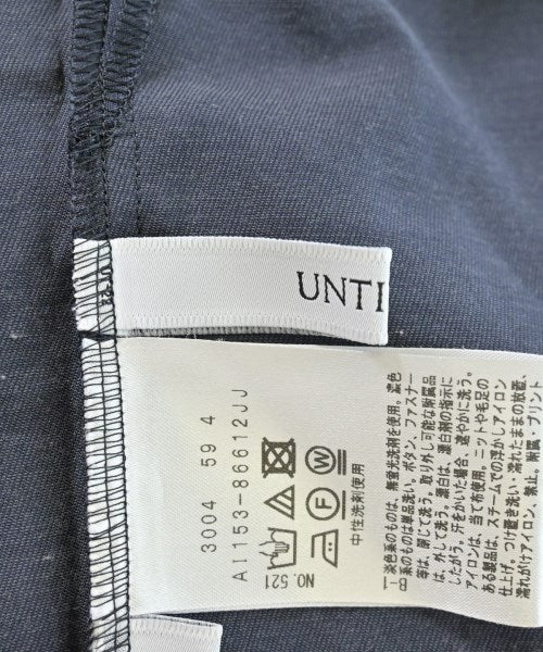 UNTITLED เสื้อสตรี