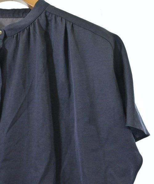 UNTITLED เสื้อสตรี