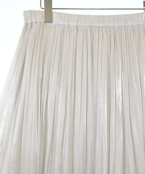 UNTITLED กระโปรงยาวถึงเข่า