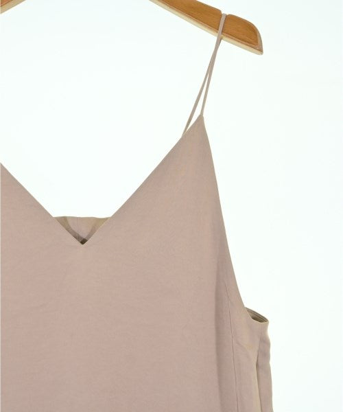 UNTITLED ชุดเดรส