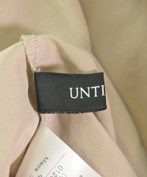 UNTITLED เสื้อสตรี